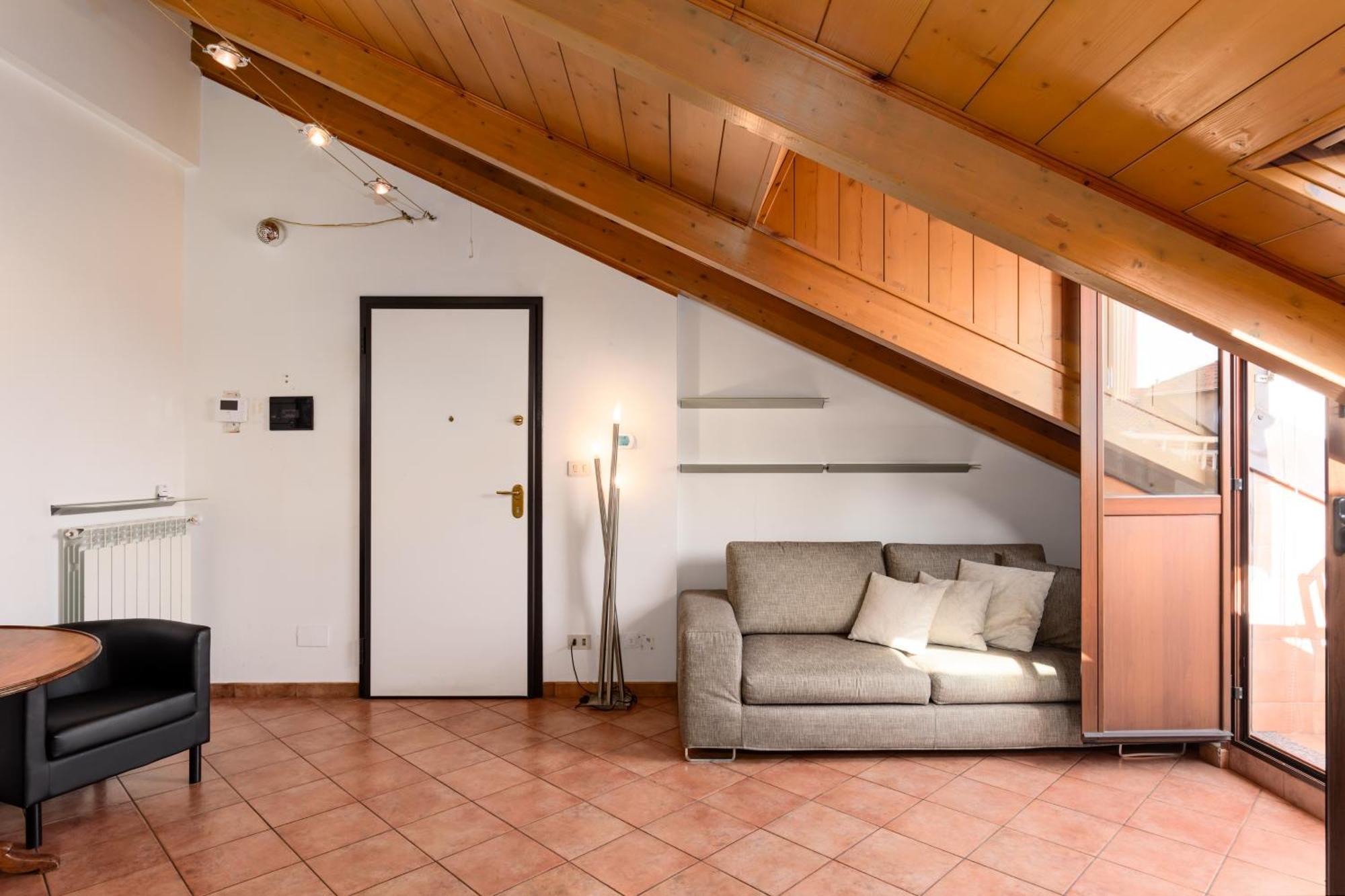 Ampia Mansarda E Terrazzo 10 Minuti Dal Centro Apartment Torino Exterior foto