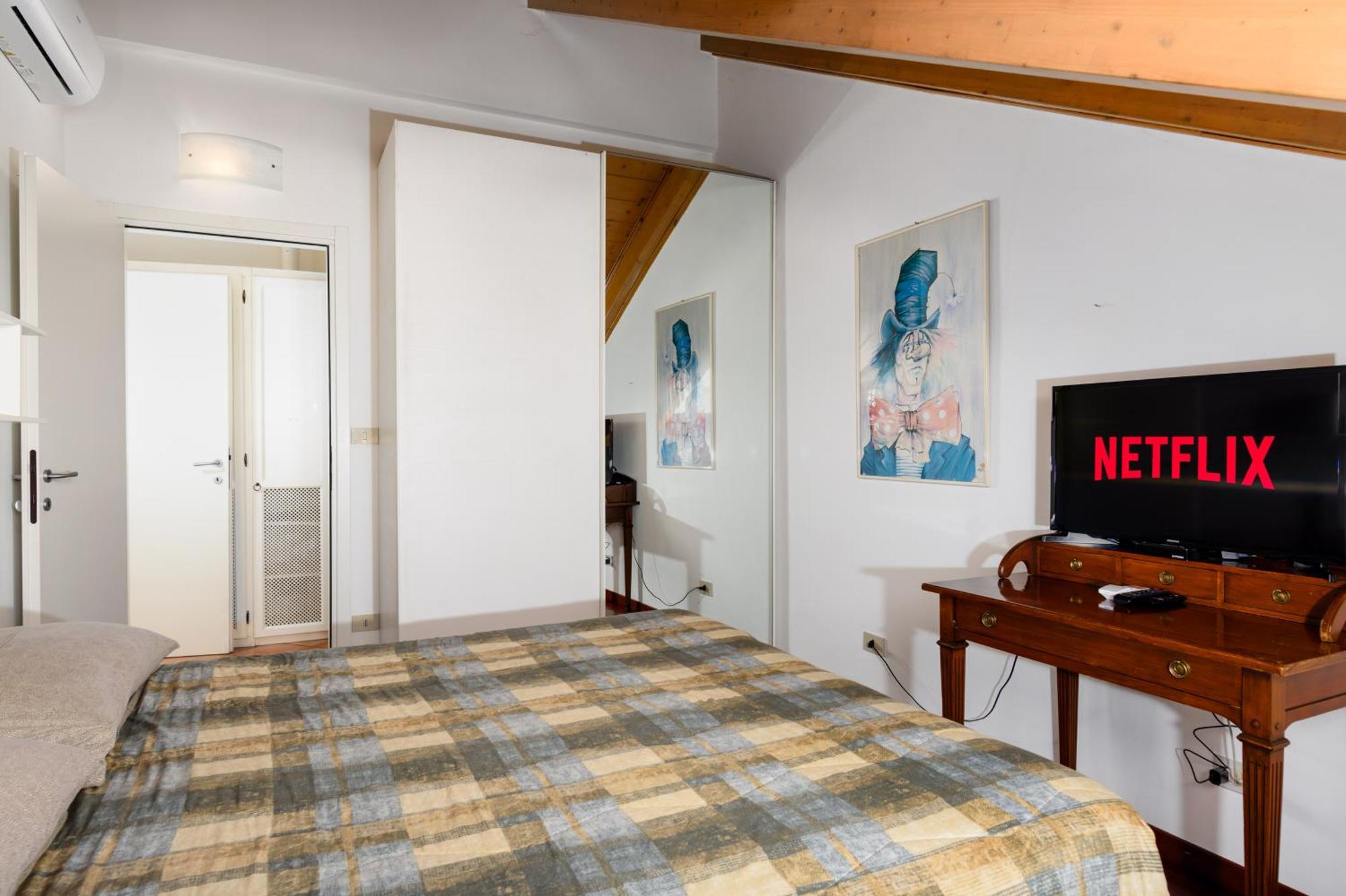 Ampia Mansarda E Terrazzo 10 Minuti Dal Centro Apartment Torino Exterior foto